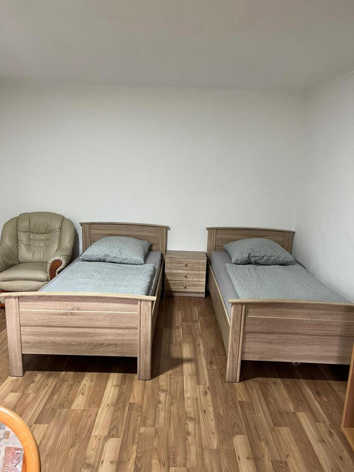 Messe Und Monteurzimmer Sehnde Kültér fotó