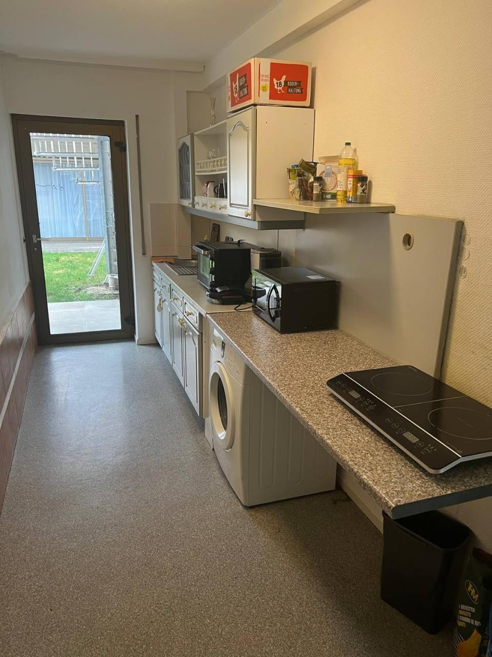 Messe Und Monteurzimmer Sehnde Kültér fotó